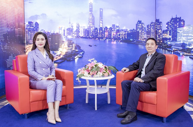 追根溯源—央视《品牌溯源》栏目走进深圳bc贷官方用品科技有限公司